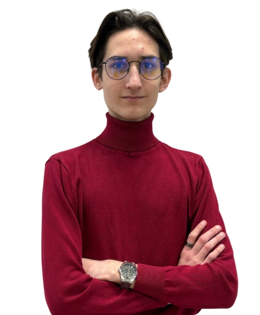 Илля Кулясов